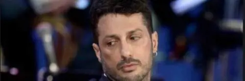 Isola dei Famosi, Belen difende Riccardo Fogli. Corona diventa una iena e insulta la Rodriguez