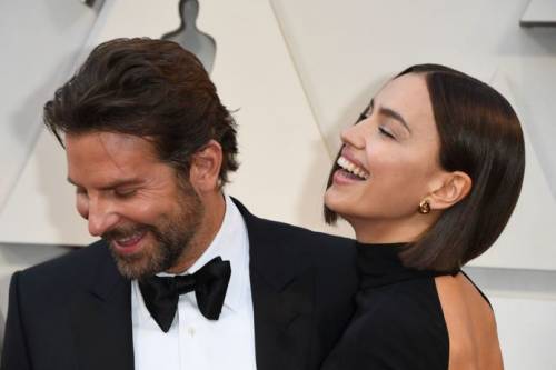 La faida tra Irina Shayk e Lady Gaga continua. La verità da una fonte del The Sun