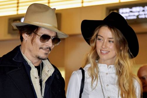 L'attacco: "Johnny Depp con un occhio nero per colpa di Amber Heard"