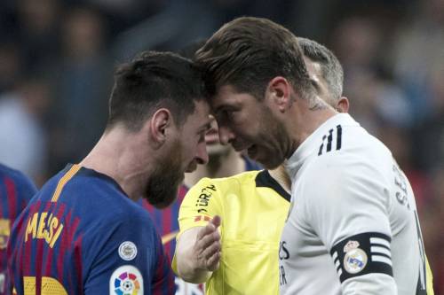Real Madrid-Barcellona di fuoco: Messi-Sergio Ramos a muso duro