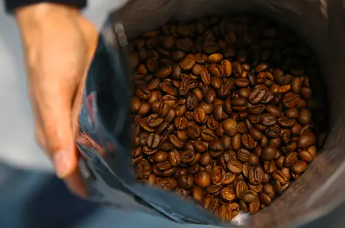 Pescara, ruba caffè e crema alla nocciola per scambiarli con la droga