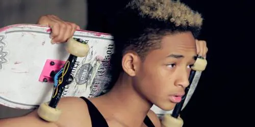 Jaden Smith si dà alla beneficenza e salva un fiume contaminato