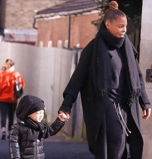 il figlio di Janet Jackson non sarebbe biologicamente suo