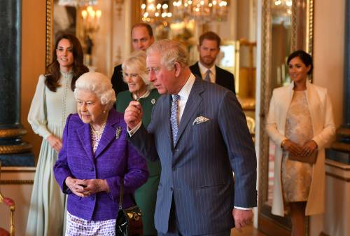 Il principe Carlo e il piano di ridimensionamento della royal family