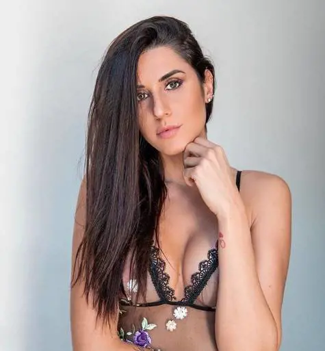Gf, il dramma di Valentina Vignali: "Ho scoperto di avere un cancro alla tiroide"