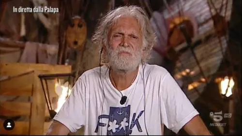 Riccardo Fogli: “L'Isola? Quello che mi hanno fatto è insopportabile”