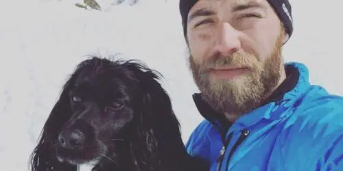 James Middleton a cena con i suoi amici a quattro zampe: "Socializzare durante l’isolamento"