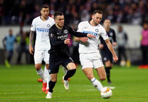 L'Inter pareggia 0-0 in casa dell'Eintracht: Brozovic si fa parare un rigore