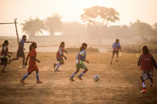 Così il calcio salva centinaia di bimbe da analfabetismo e nozze combinate