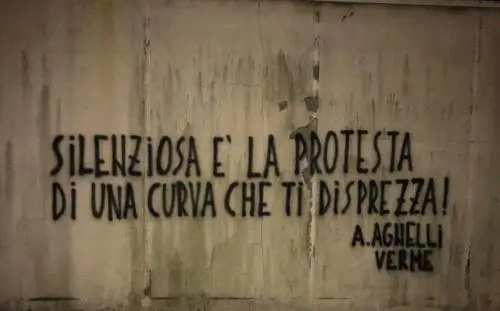 Agnelli e gli insulti dei vigliacchi in curva