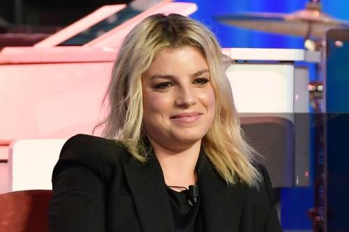 Emma Marrone nel mirino degli haters. E la Chiatti prende le sue difese 