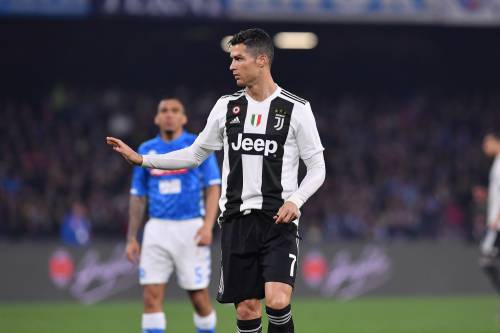 Juventus, Cristiano Ronaldo rassicura tutti: "Torno tra due settimane"