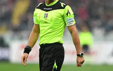 Insulti e minacce all'arbitro straniero, Daspo di un anno al dirigente sportivo