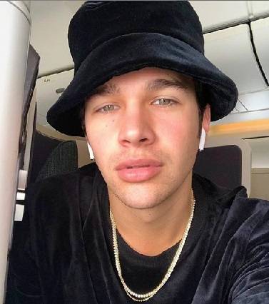 Austin Mahone è l'erede di Justin Bieber