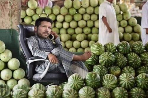 Simeone: "Se la Juve ci rimonta vado a vendere meloni". Il web non perdona