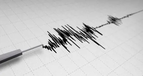 Notte di paura a Napoli, registrate 34 scosse di terremoto