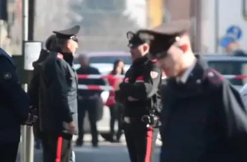 Pesaro, 74enne trovato morto in casa: legato e con bocca imbavagliata