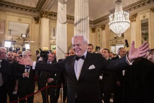 La Scala abbassa il sipario sui 15 milioni dei sauditi