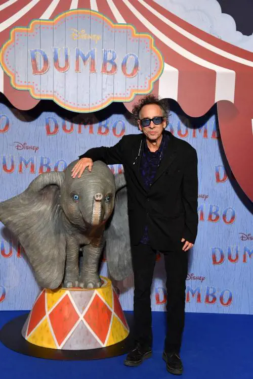 il cast di "Dumbo" alla premiere di Parigi 