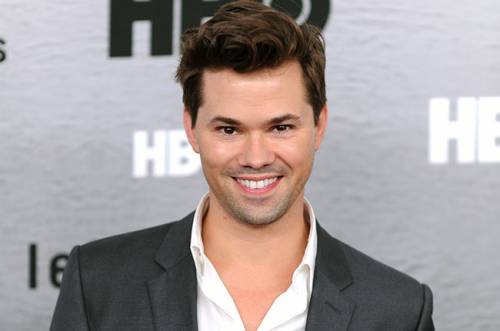 La star di "The New Normal" molestato da ragazzino