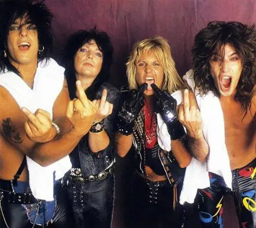 Sesso, violenza e rock'n'roll. Ecco la vita dei Mötley Crüe