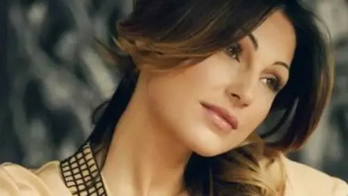 Anna Tatangelo: "Io e Gigi sempre insieme perché non crediamo alle favole col lieto fine"