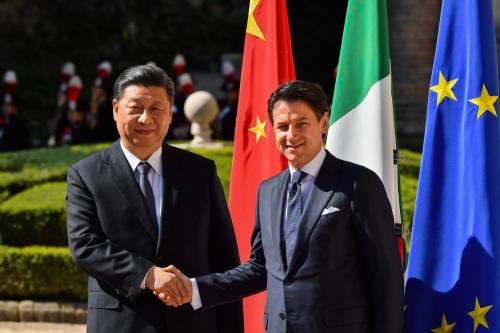 Italia-Cina, firmati gli accordi. Freddezza di Salvini sull'intesa