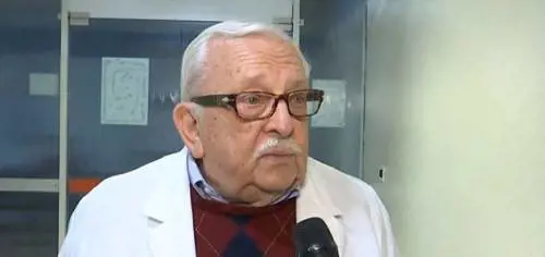 Mestre, l'anestesista 84enne (in pensione) che continua a lavorare per passione