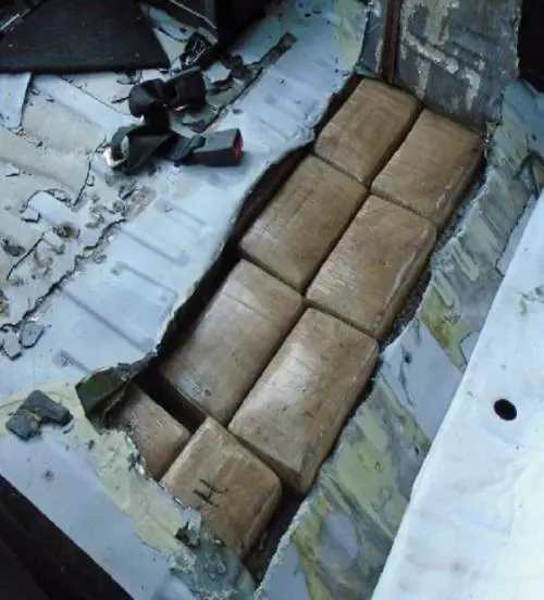 L'hashish nella biscottiera: arrestata donna pusher