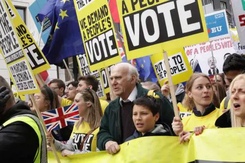 Se la Gran Bretagna ha paura di uscire dall'odiata Europa