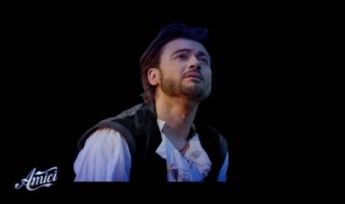 La sorpresa di Amici: Vittorio Grigolo è "The italian tenor"