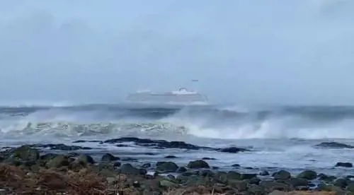 Norvegia, le immagini della "Viking Sky"