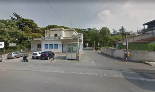 Palermo, medico annuncia il decesso di una donna di 80 anni e i familiari lo pestano
