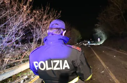 Migrante sequestra quindici persone: caos in un centro frusinate