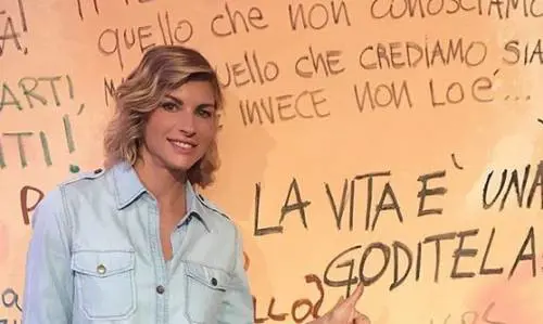 Martina Colombari: "Mi sento utile solo quando aiuto gli altri"
