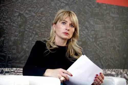 In campo cento politici e intellettuali di destra. "Fermiamo questa legge-fuffa tutta grillina"
