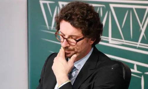 Toninelli "la Gronda si farà" ma è scontro Autostrade-Mit