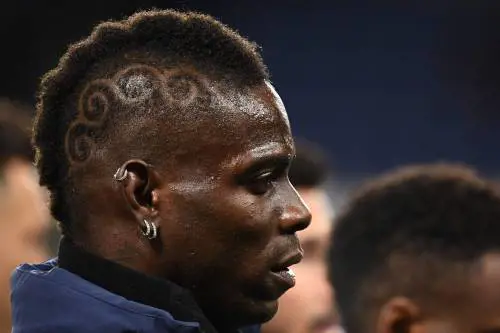 Balotelli si sfoga: “basti insulti, merito rispetto”