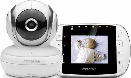 Orrore in Inghilterra: bimba si strangola col cavo del baby monitor