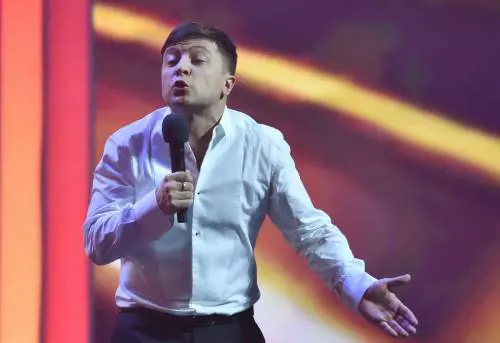 Ucraina: Zelensky telefona a Putin