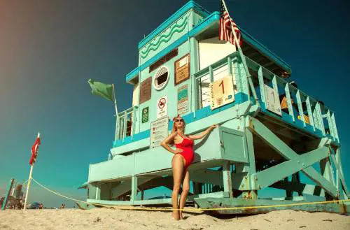 Le mamme russe volano in Florida per partorire