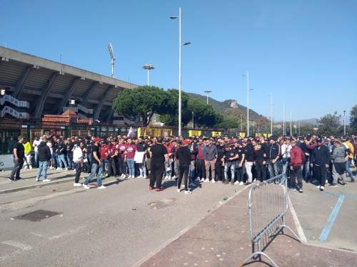 Sciopero dei tifosi contro Lotito: "Liberate la Salernitana"