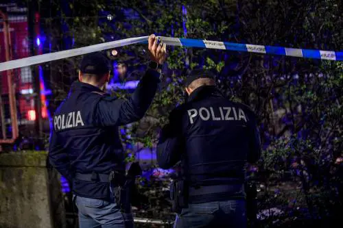 La litigata, l'accetta, il sangue: mattanza nella casa dell'orrore