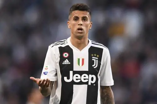 La Juve perde il primo pezzo: Cancelo al City per 50 milioni