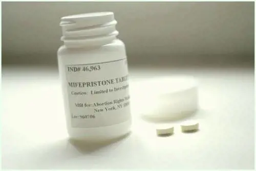 Brindisi, nigeriana assume farmaco abortivo, ma ha un'emorragia