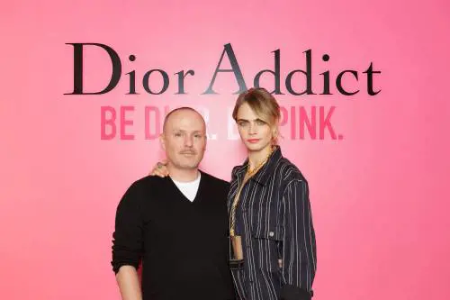 Cara Delevingne sponsor per il nuovo rossetto di "Dior" 
