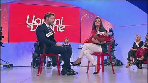Uomini e donne: in arrivo la cicogna per un'altra coppia
