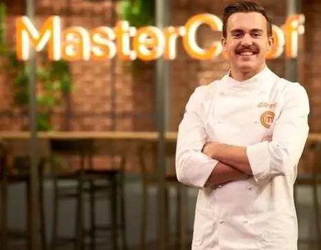 Finale MasterChef, il web insorge: "Non fate vincere Gilberto"