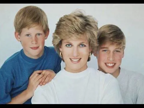 Royal Family, le foto segrete di Lady Diana