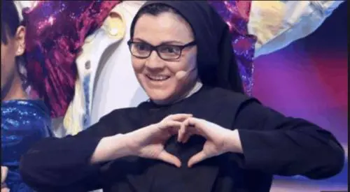 Suor Cristina: "Dopo The Voice periodo difficile, ho avuto attacchi di panico"